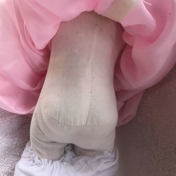 Porcelain Bedtime Prayer Doll - Picture 10 of 16